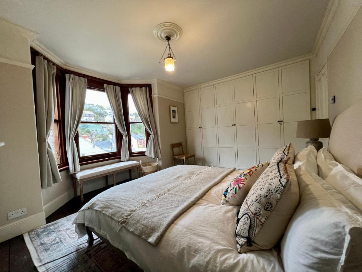 Central Dartmouth 3 Bed Home エクステリア 写真